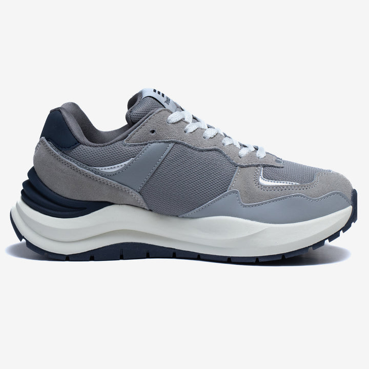 Men's Wide Fit Tredd Well Stoner Trainers in Grey - Image 1