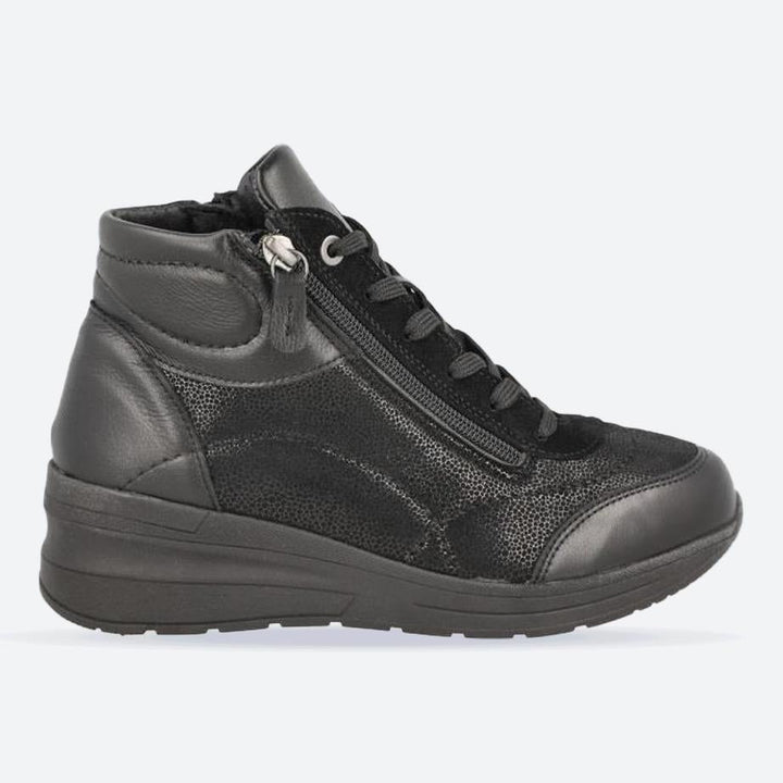 Women's Wide Fit DB Antelope Boots in Black Lea / Stretch Textile - Image 1
