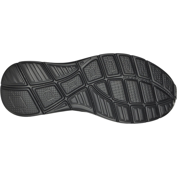 Men's Wide Fit Skechers 232517 Equalizer 5.0 Harvey Trainers - Black in Black - Image 1