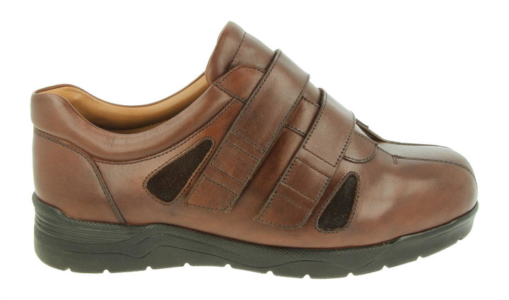 Mens Wide Fit DB Darren Shoes in Black Leather - Image 1