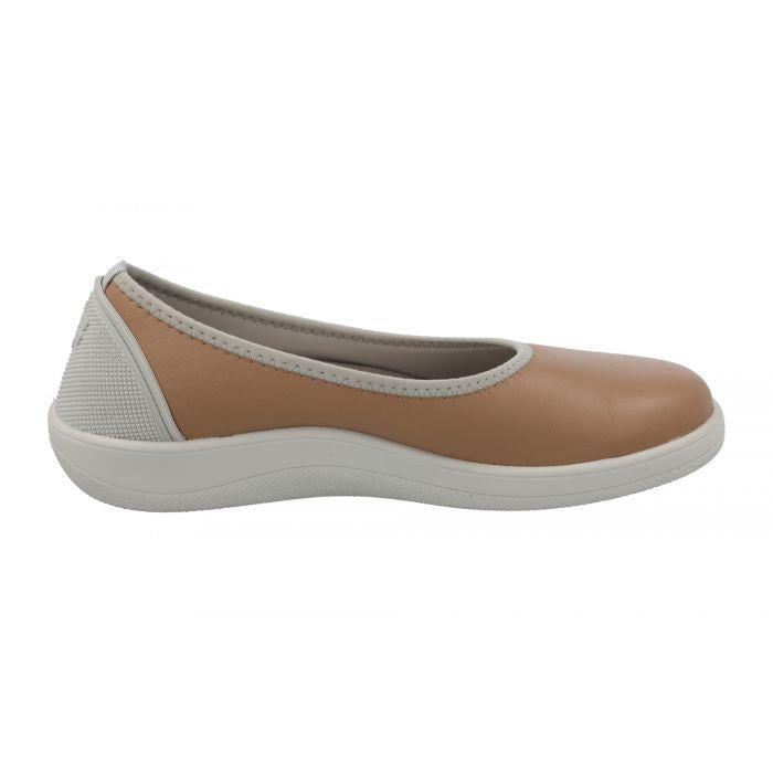 Women's Wide Fit DB Curtis Shoes in Black - Image 1
