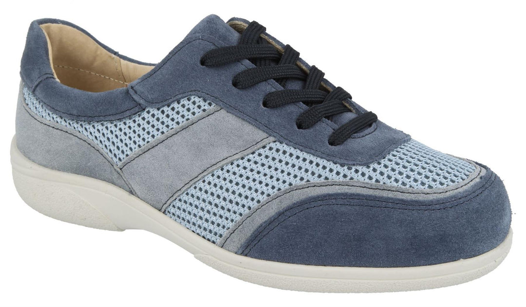 Women's Wide Fit DB Echo Canvas Trainers in Black - Image 7