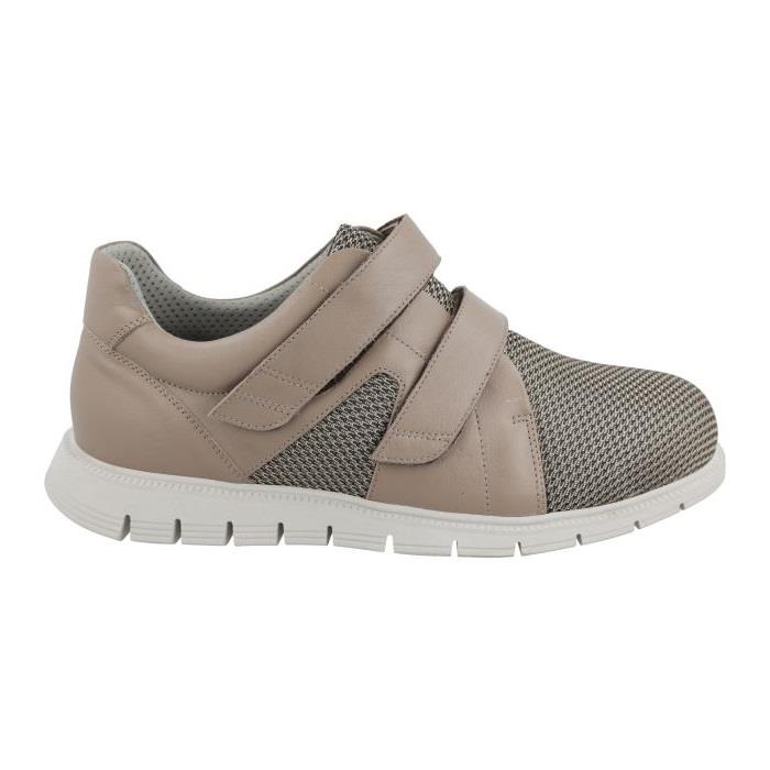 Men's Wide Fit DB Fraser Shoes in Black - Image 1