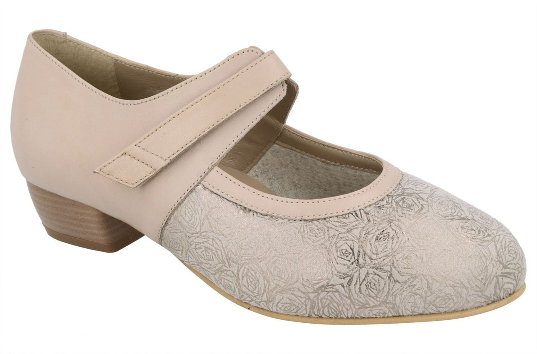 Womens Wide Fit DB Constance Shoes in Black - Image 11
