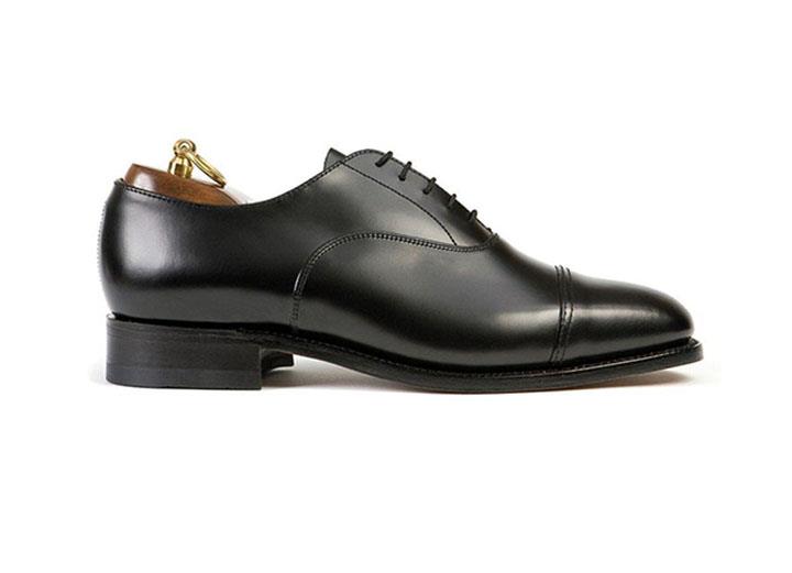 Mens Wide Fit Sanders Oxford Shoes in Black - Image 3