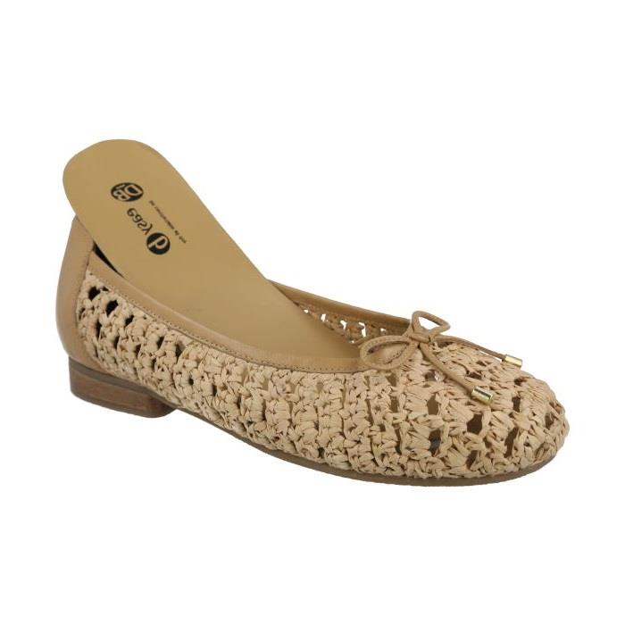 Women's Wide Fit DB Raffia Shoes in Black - Image 1
