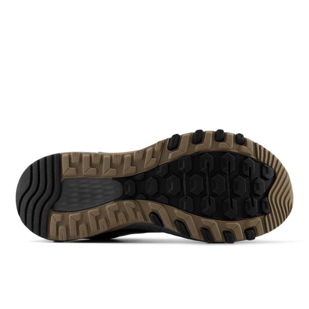 Women's Wide Fit New Balance MT410OK8 Trail Running Trainers in Black - Image 9