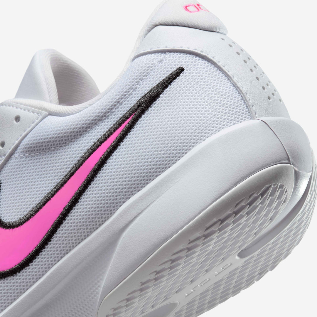 Men's Wide Fit Nike FB2599-105 G T Cut Academy Basketball Trainers in White/Black/Pink Blast - Image 4