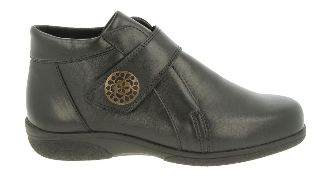 Womens Wide Fit DB Fieldfare Boots in Black - Image 2