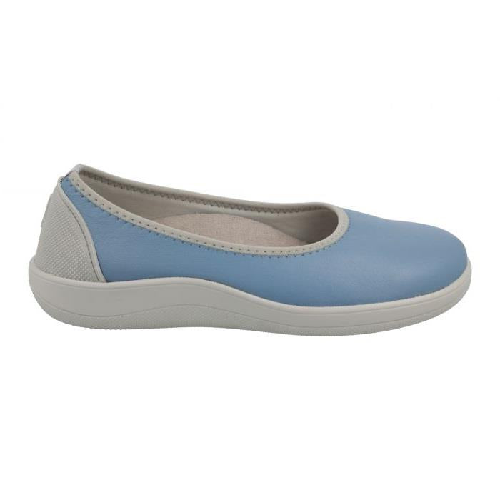 Women's Wide Fit DB Curtis Shoes in Black - Image 5