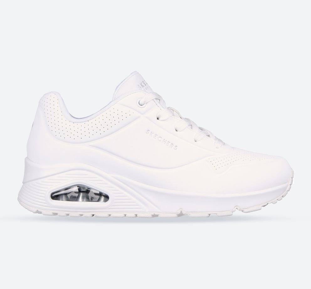 Women's Wide Fit Skechers 73690 Uno Stand On Air Sports Trainers in White - Image 1