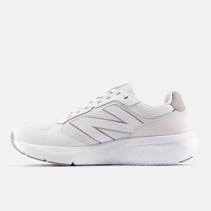 Women's Wide Fit New Balance Dynasoft UA800B Running Trainers in Black - Image 1