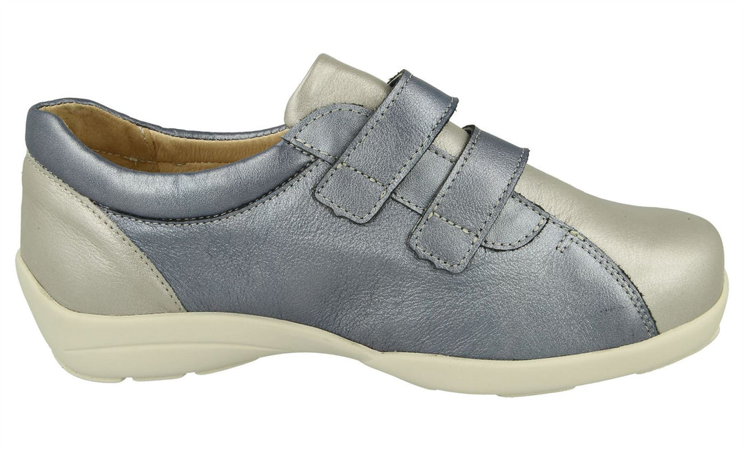 Women's Wide Fit DB Bullfinch Shoes in Black Leather - Image 15