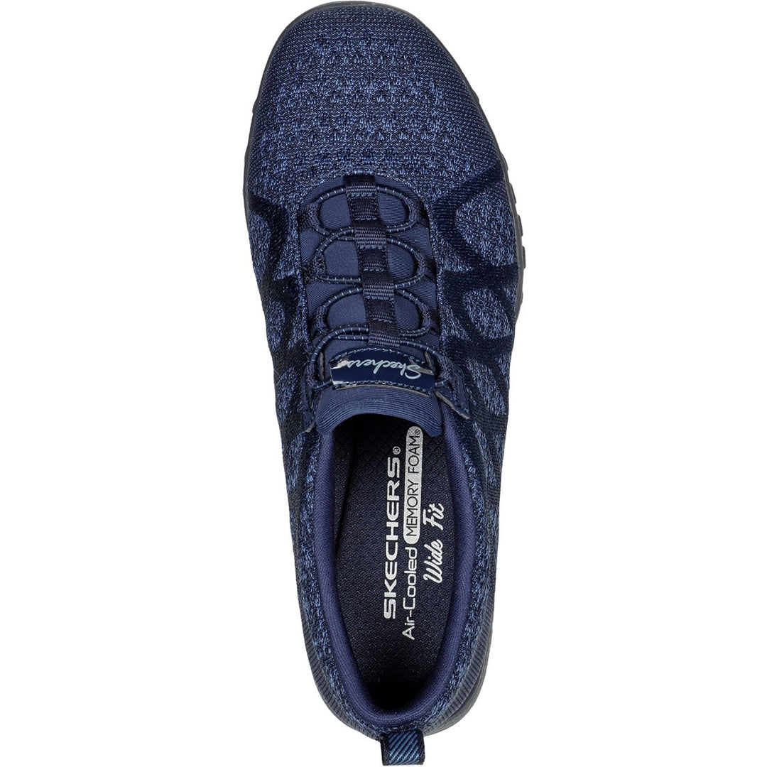 Women's Wide Fit Skechers 100301 Relaxed Fit Breathe Easy Infi Knity Trainers - Navy in Navy - Image 4