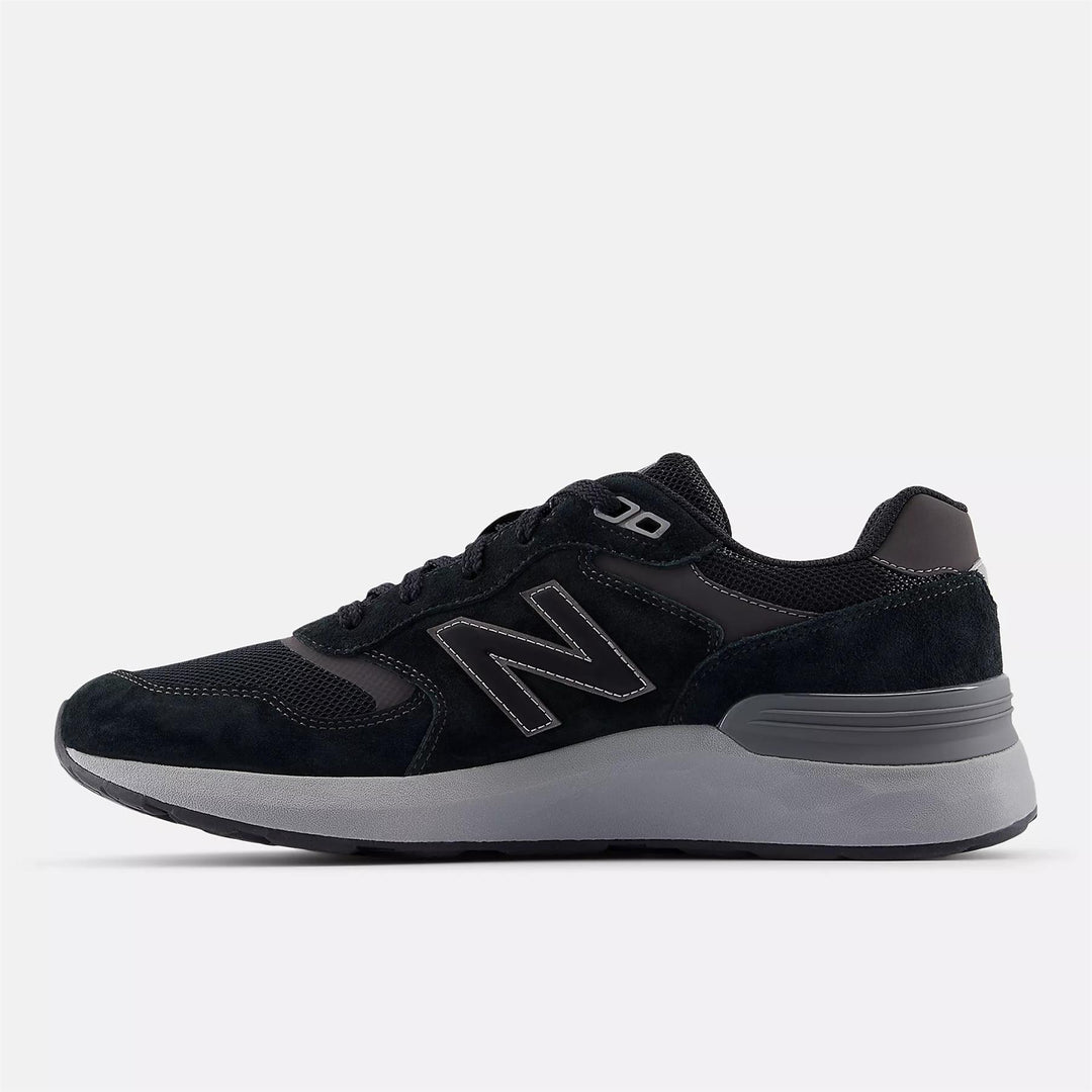 Men's Wide Fit New Balance MW880B Walking and Running Black Trainers Left Side View