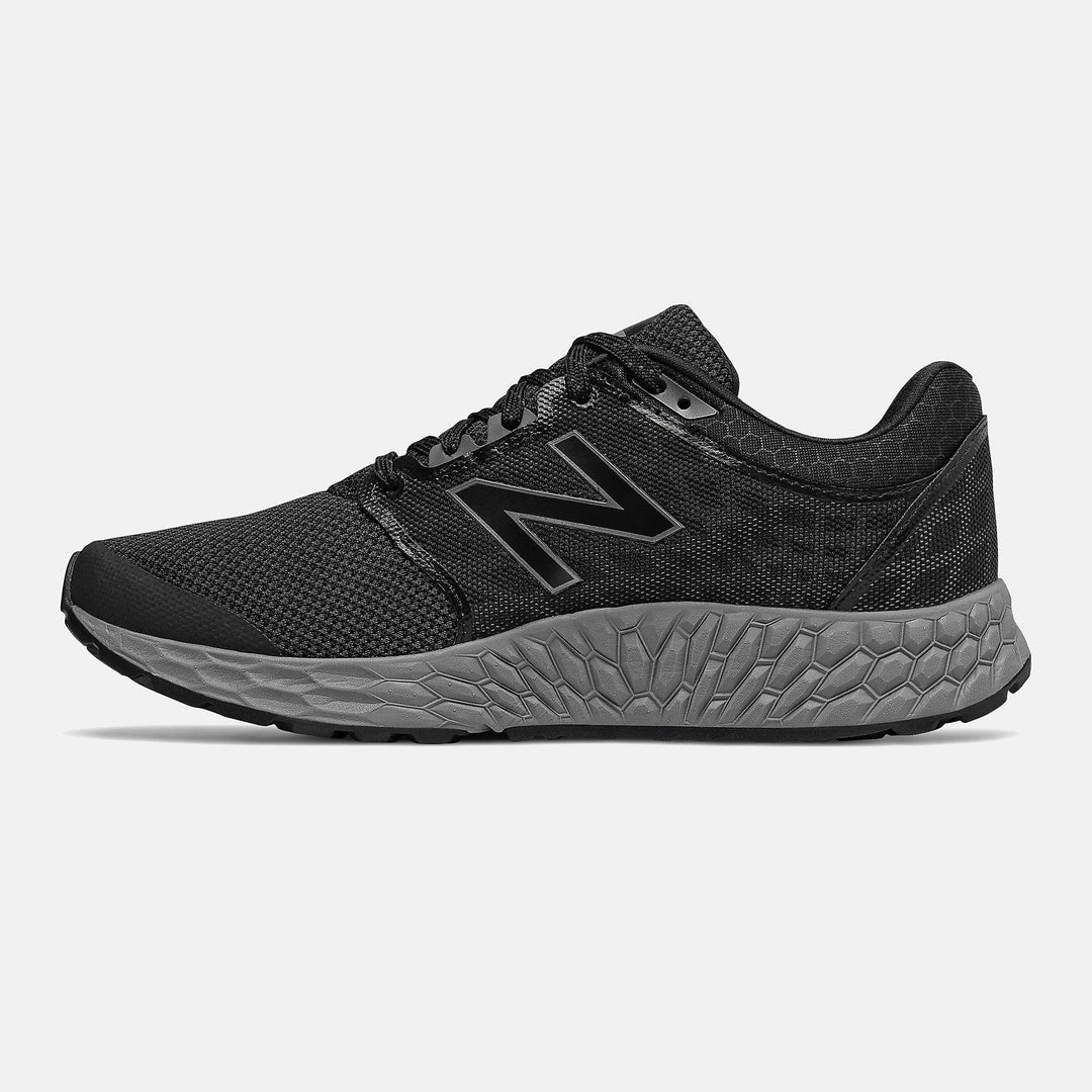 Men's Wide Fit New Balance MW1165BK Trainers in Black - Image 3