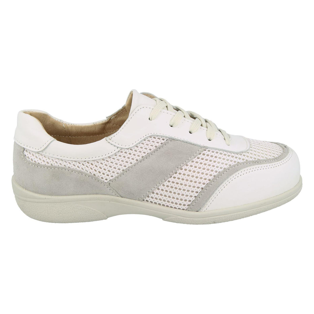 Women's Wide Fit DB Echo Canvas Trainers in Black - Image 10