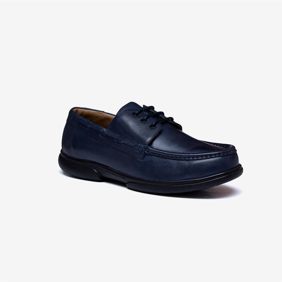 Mens Wide Fit Tredd Well Dean Shoes Navy Boat Shoes in Navy - Image 4