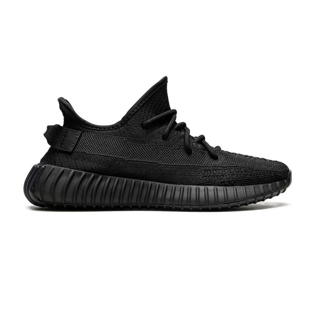 Men's Wide Fit Adidas Yeezy Boost 350 V2 Onyx Walking Trainers in Black - Image 2