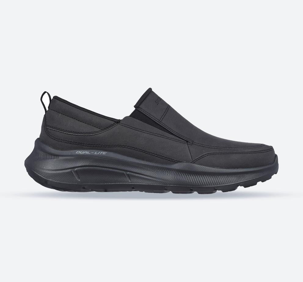 Men's Wide Fit Skechers 232517 Equalizer 5.0 Harvey Trainers - Black in Black - Image 1