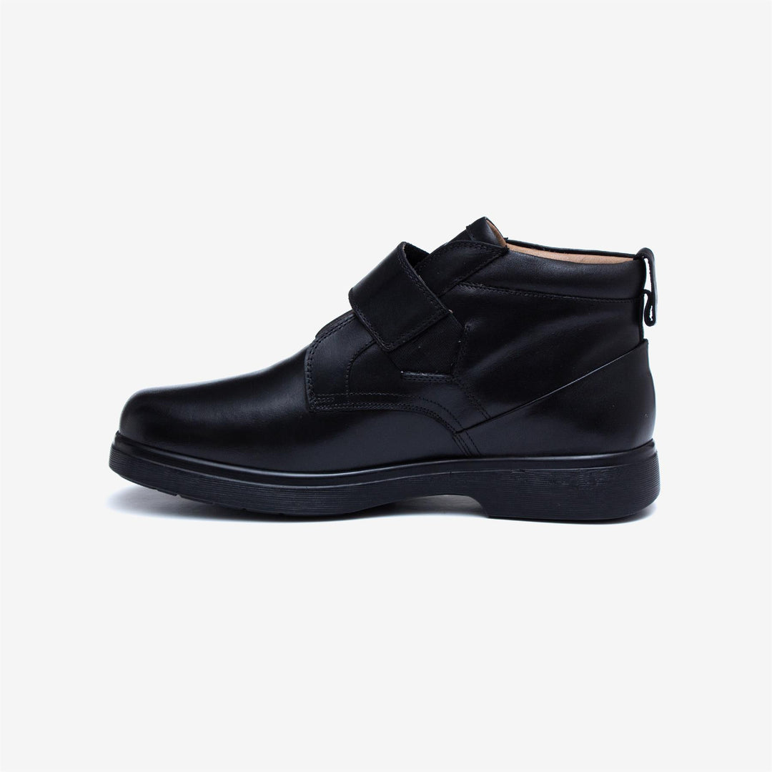 Mens Wide Fit Tredd Well Paxton Boots in Black - Image 5