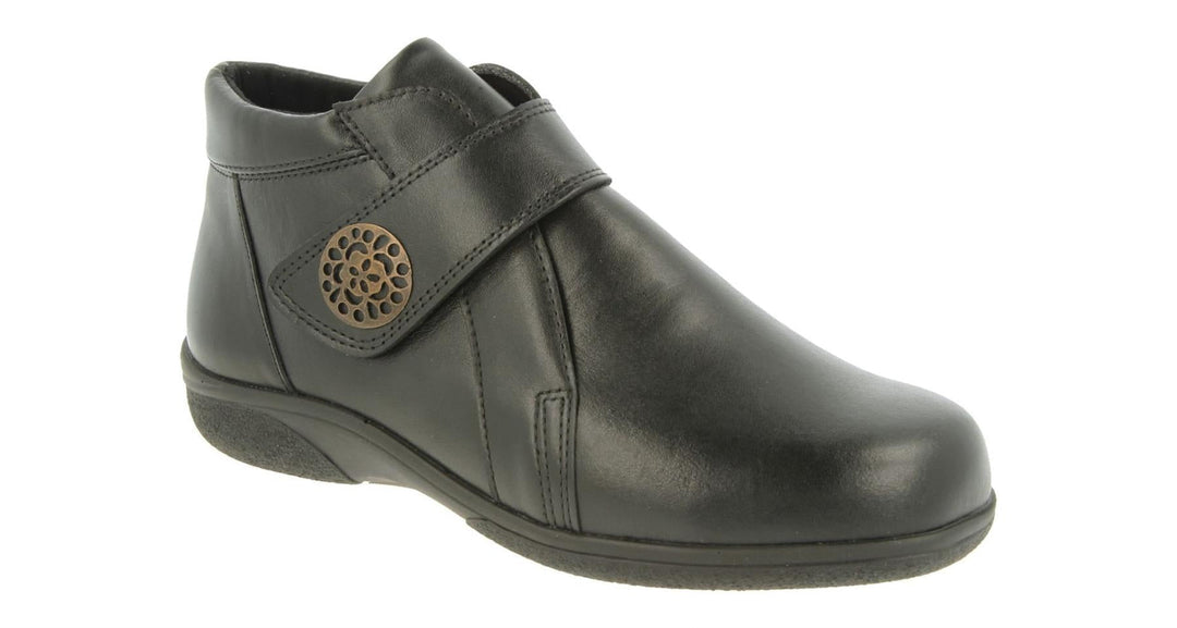 Womens Wide Fit DB Fieldfare Boots in Black - Image 4
