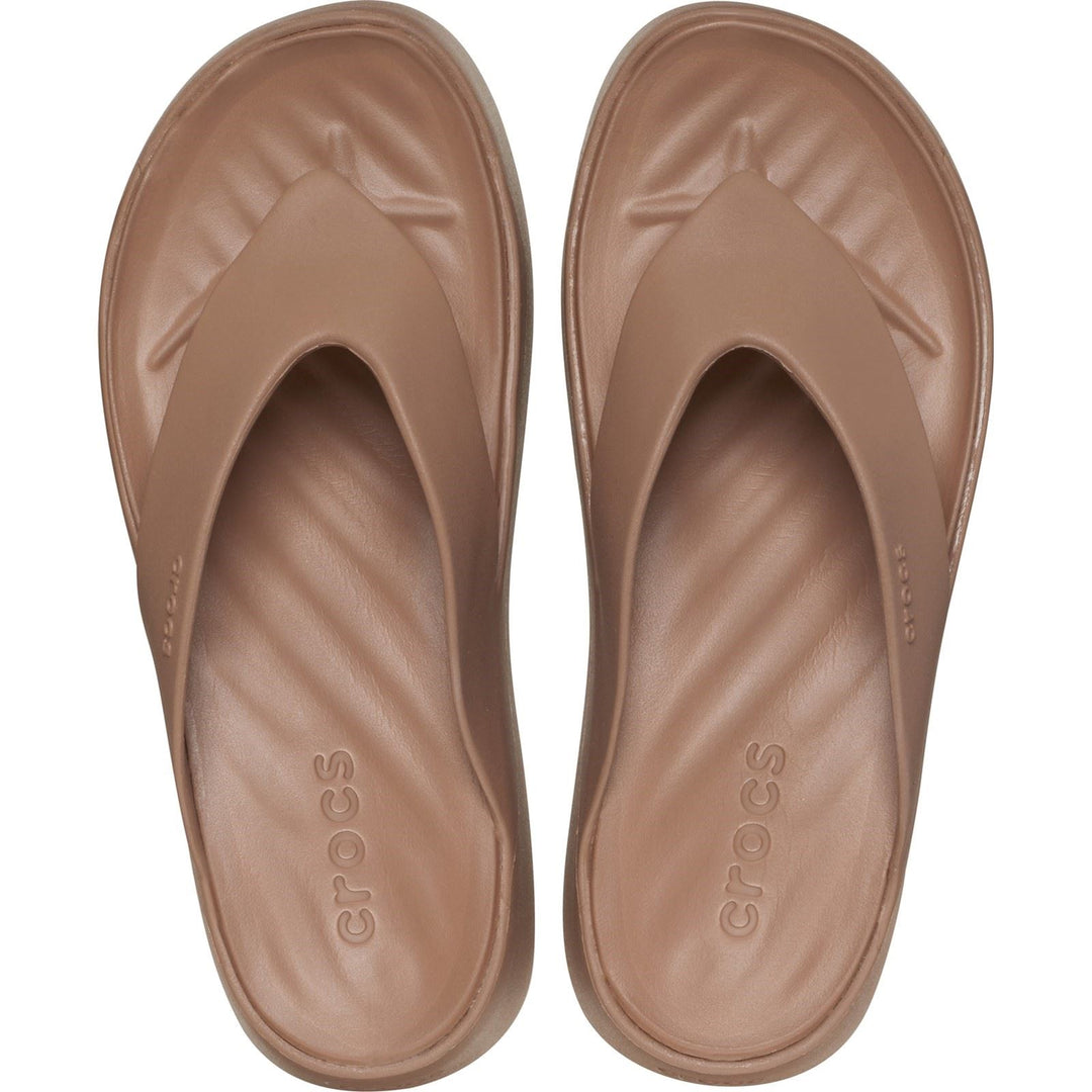 Women's Crocs 209410 Getaway Platform Flip Slippers in Black - Image 16