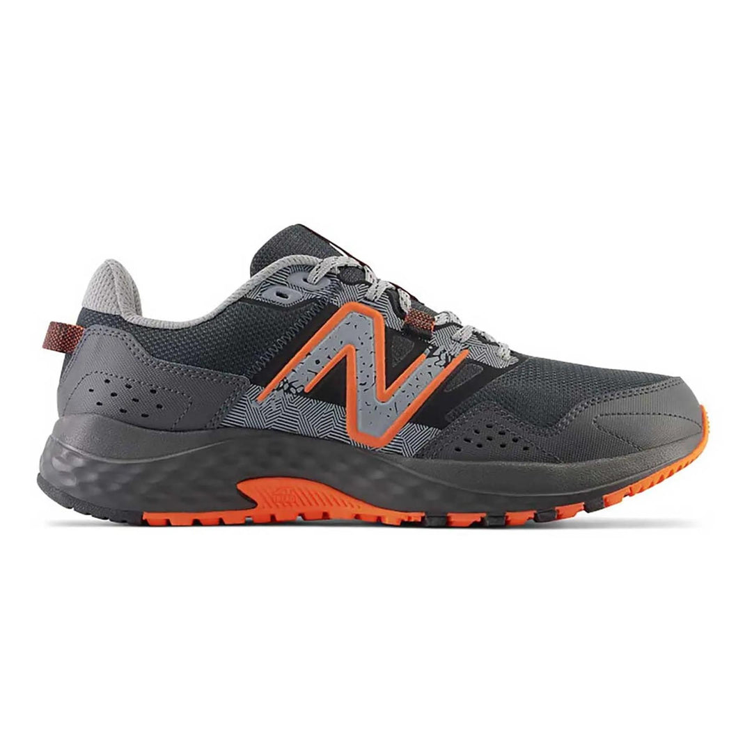 Men's Wide Fit New Balance MT410LO8 Trail Running Trainers in Grey/Orange - Image 2