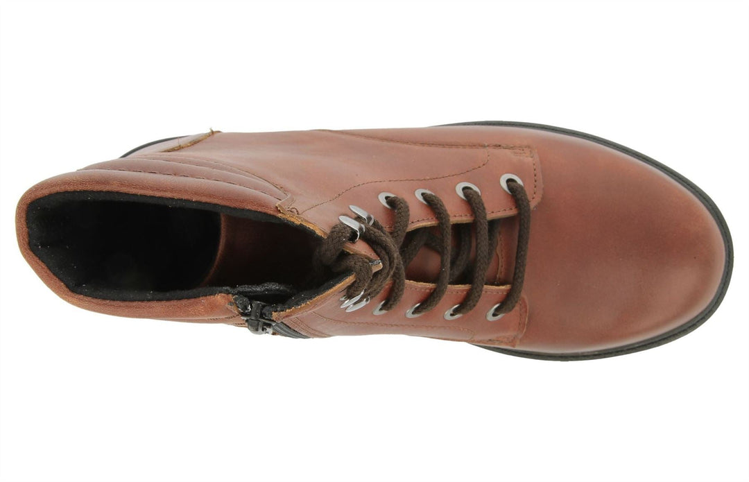 Womens Wide Fit DB Reef Boots in Chestnut Brown - Image 10