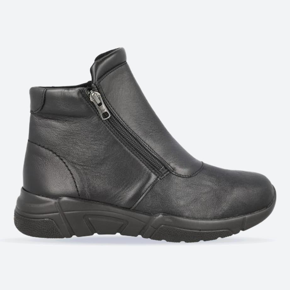 Women's Wide Fit DB Farnham Boots in Black lea / stretch pu - Image 1