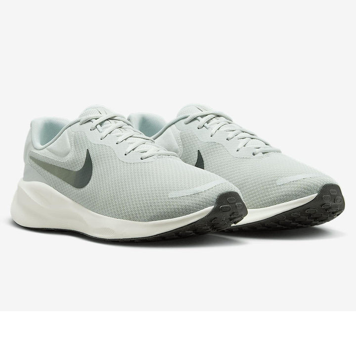 Men's Wide Fit Nike FB8501-003 Revolution 7 Running Trainers in Silver Sequoia - Image 1