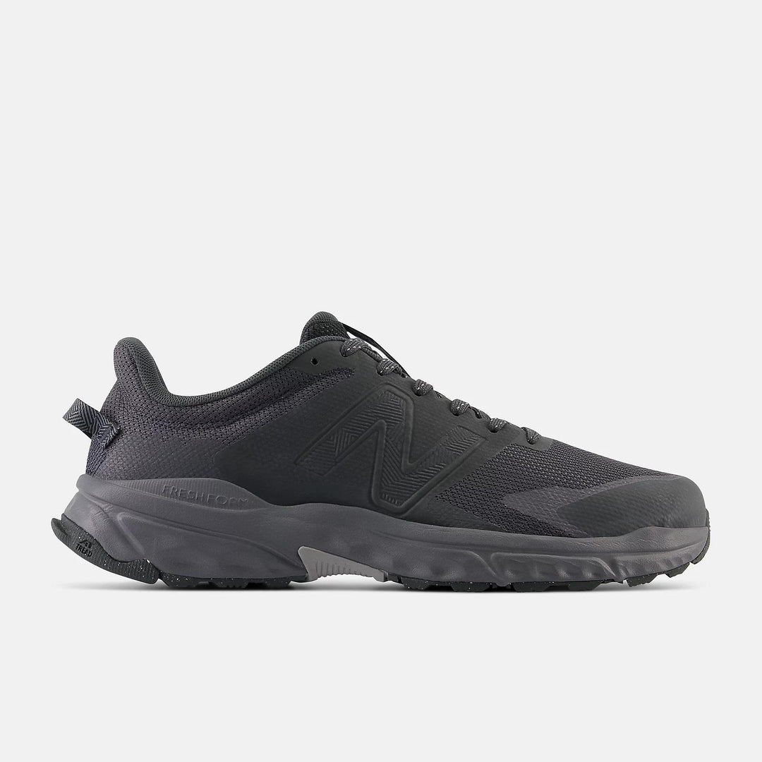 Men's Wide Fit New Balance MT510LB6 Running Trainers - Fresh Foam in Black/Grey - Image 2