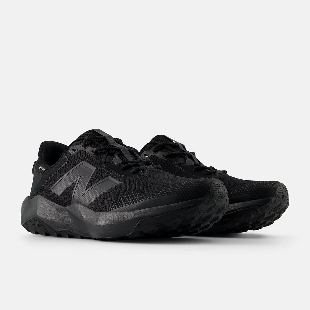 Men's Wide Fit New Balance Dynasoft MTNTRGB6 Waterproof Gore Tex Walking/Running Trainers in Black - Image 4