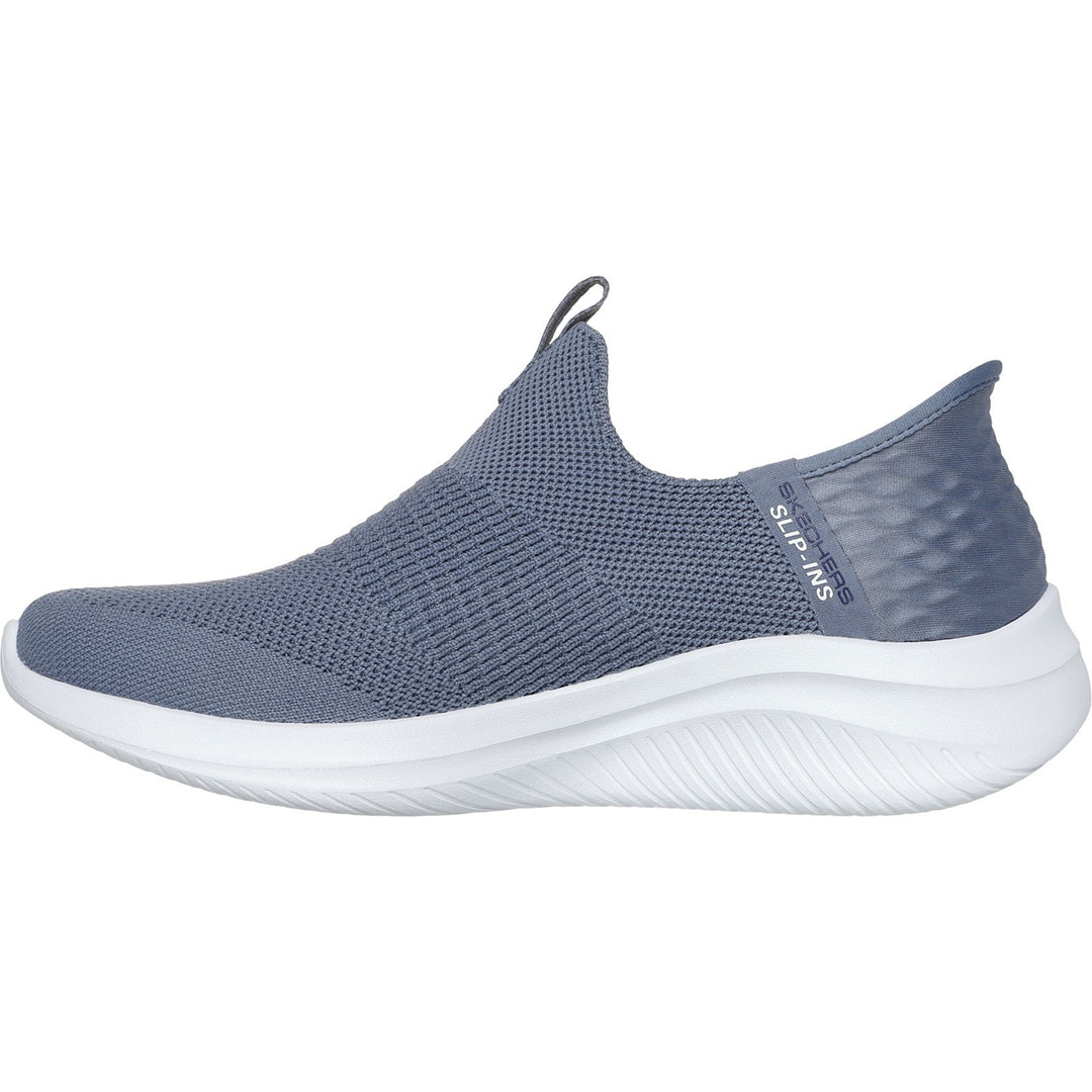 Women's Wide Fit Skechers 149708 Slip-ins Ultra Flex 3.0 Cozy Streak Trainers in Black - Image 14