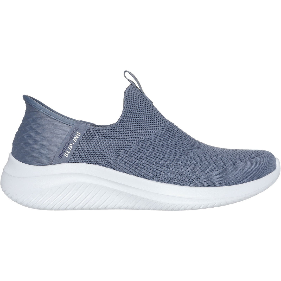 Women's Wide Fit Skechers 149708 Slip-ins Ultra Flex 3.0 Cozy Streak Trainers in Black - Image 12