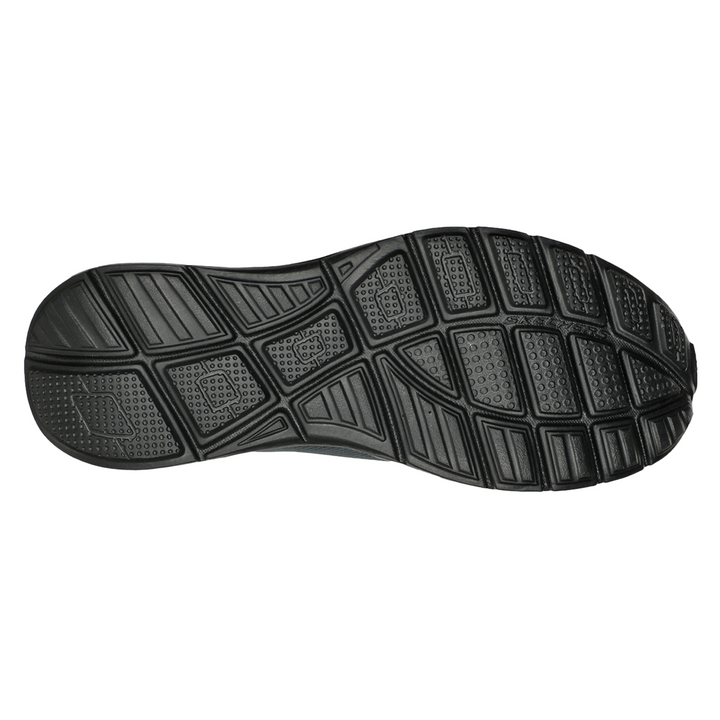 Men's Wide Fit Skechers 232516WW  Equalizer 5.0 Grand Legacy Trainers in Black - Image 1