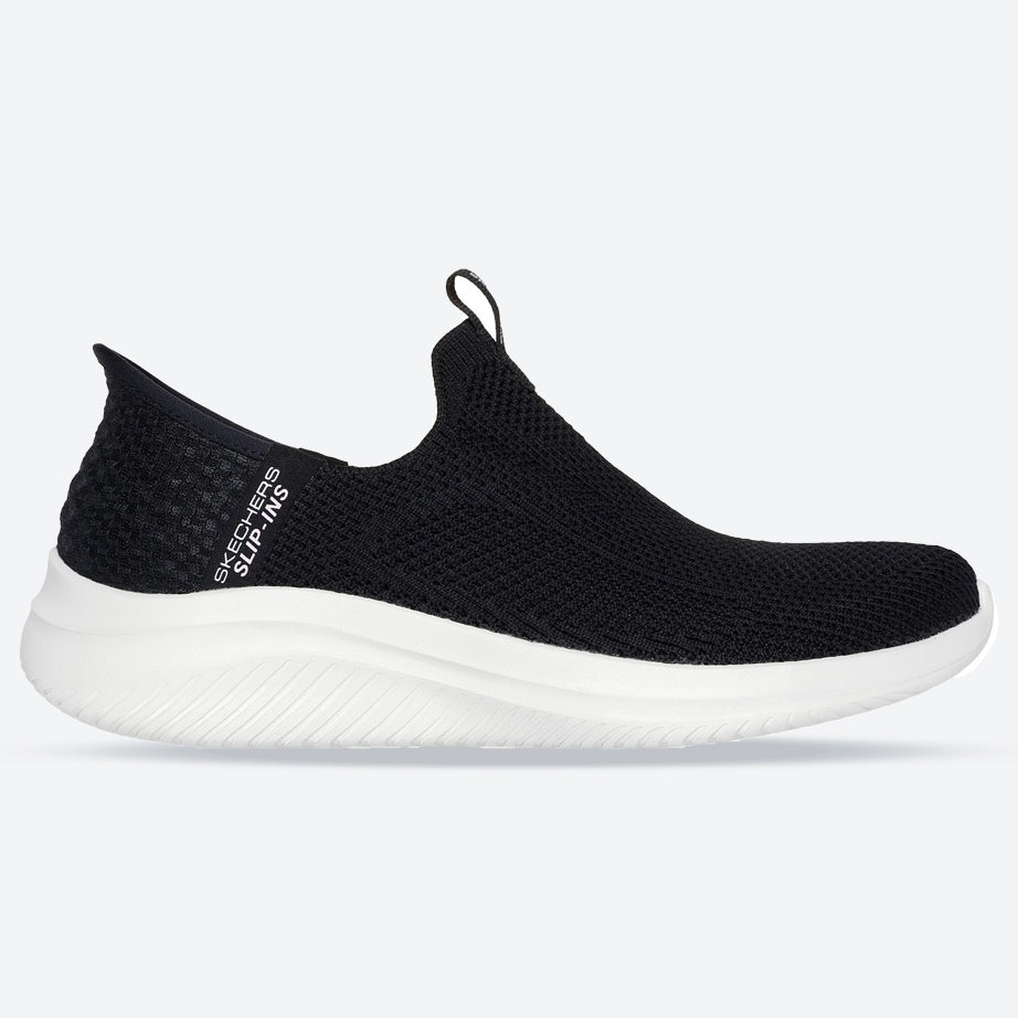 Women's Wide Fit Skechers 150450 Slip-ins Ultra Flex 3.0 Easy Win Trainers in Black/White - Image 17