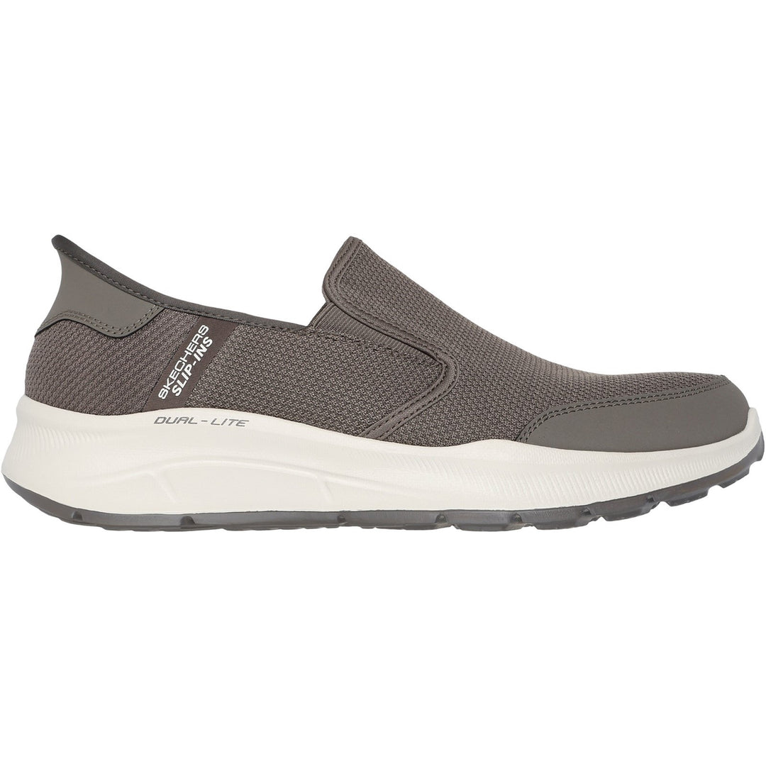 Men's Relaxed Fit Skechers 232926 Slip-ins Equalizer 5.0 Drayze Trainers in Black - Image 13