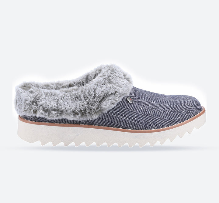 Women's Wide Fit Skechers 113422 Bobs Mountain Kiss Slippers in Navy - Image 1
