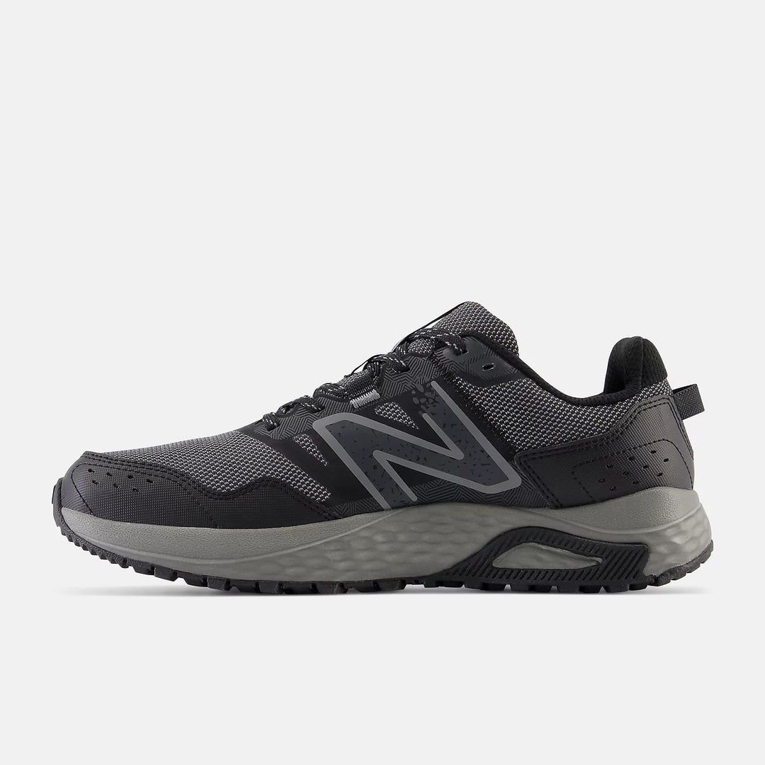 Men's Wide Fit New Balance MT410LB8 Trail Running Trainers in Black - Image 3