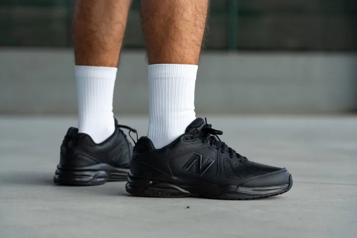 Mens Wide Fit New Balance 624V5 Black Trainers ABZORB