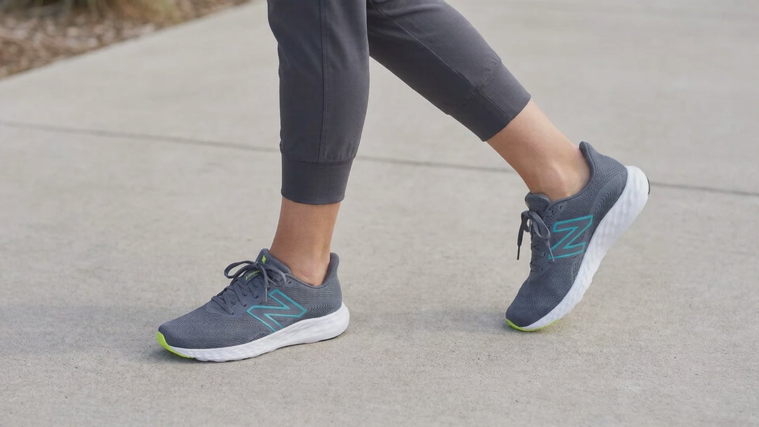 Women's Wide Fit New Balance Dynasoft M41128A Walking/Running Trainers