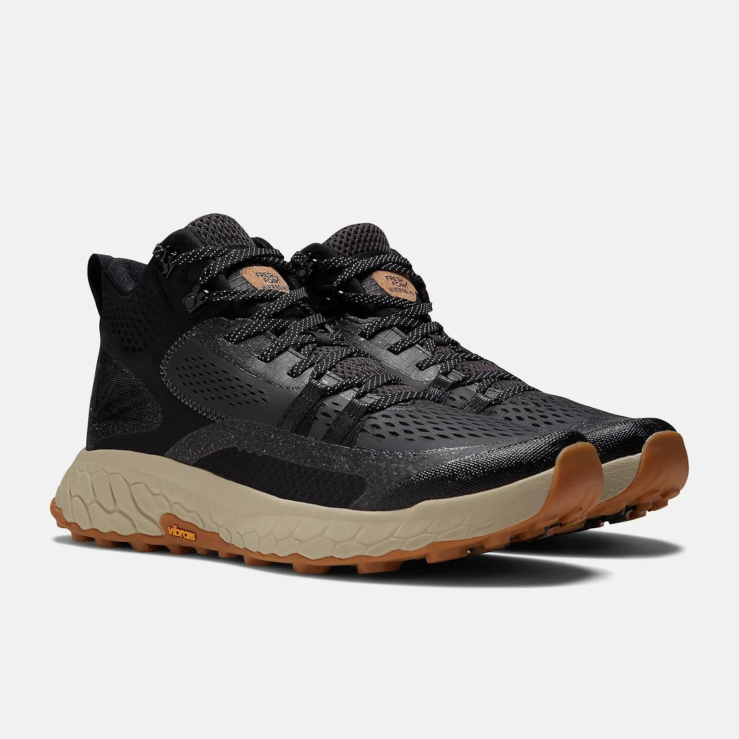 Women's Wide Fit New Balance MTHIMCBB Walking Trainers - Boots in Black With Timberwolf - Image 4