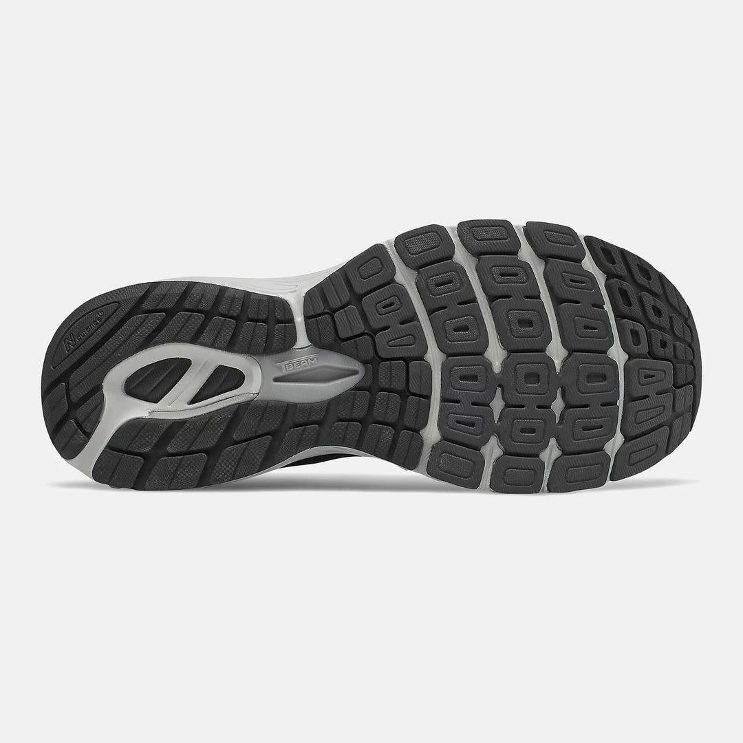 Men's Wide Fit New Balance MVYGOBK2 Vaygo Running Trainers - Black in Black - Image 6