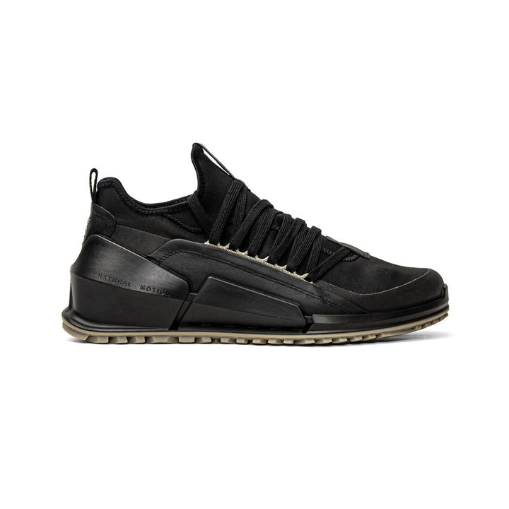 Men's Wide Fit Ecco Biom 2.0 M 80024 Trainers in Black - Image 1