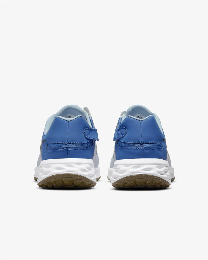 Womens Wide Fit Nike DD8476 002 Trainers in Pure/Platinum - Image 1
