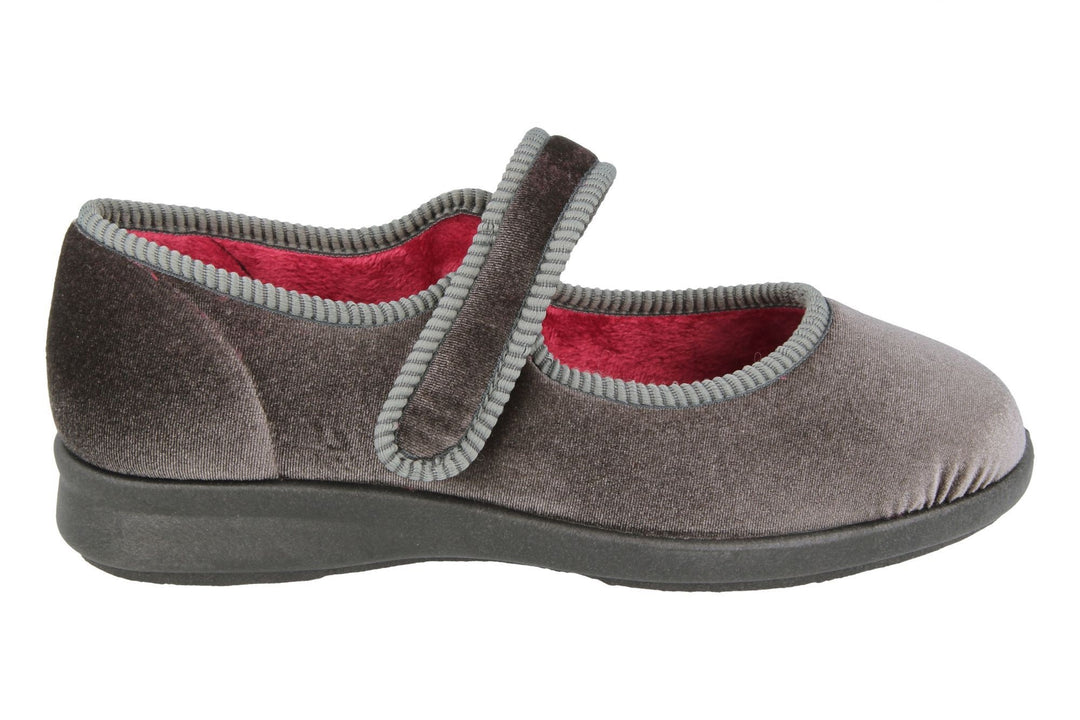 Womens Wide Fit DB Whitby Slippers in Black - Image 14