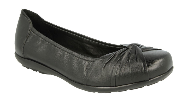 Womens Wide Fit DB Tetbury Court Shoes in Black - Image 1