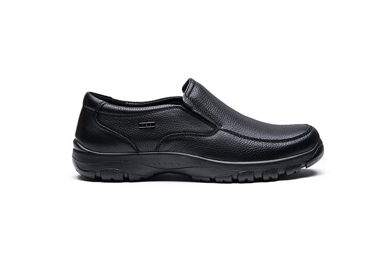 Mens Wide Fit Grunwald A-7822 Waterproof Slip On Shoes in Black - Image 2