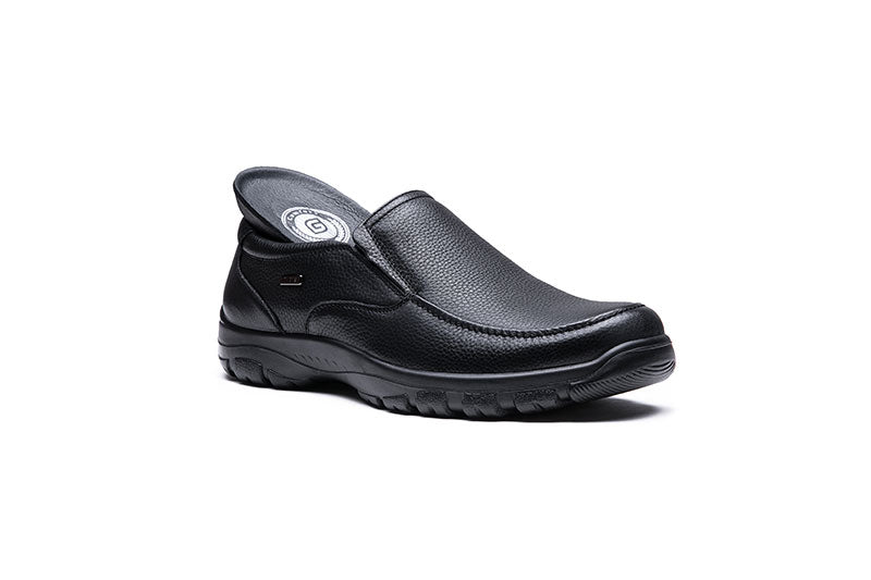 Mens Wide Fit Grunwald A-7822 Waterproof Slip On Shoes in Black - Image 4